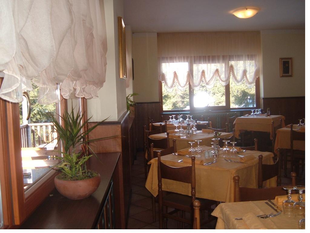 Albergo Pineta Gerola Alta Exteriör bild